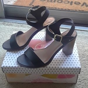 Block heel sandals Sz 6.5